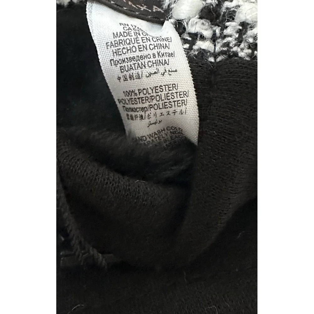 BCBG Maxazria Classic Tweed Gloves Black White Size S/M Ladies NEW